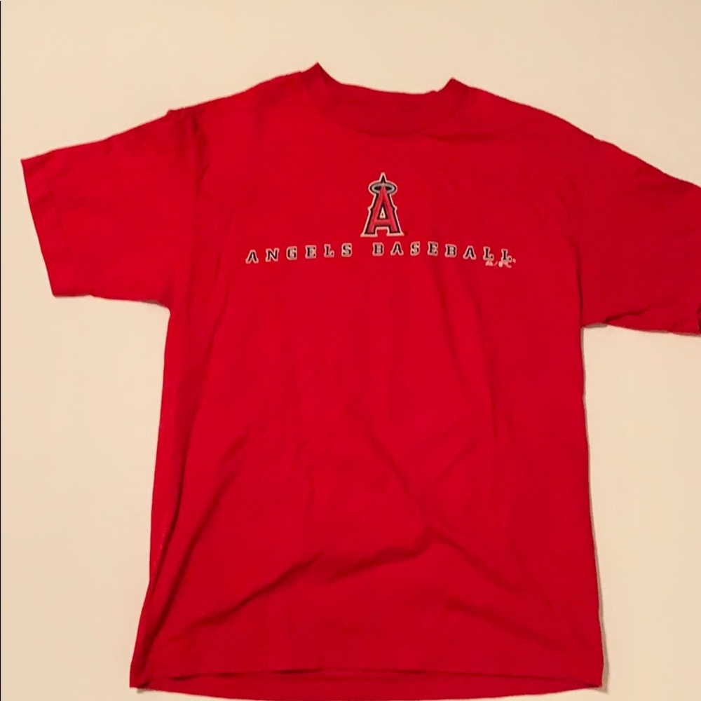 Majestic angels tee